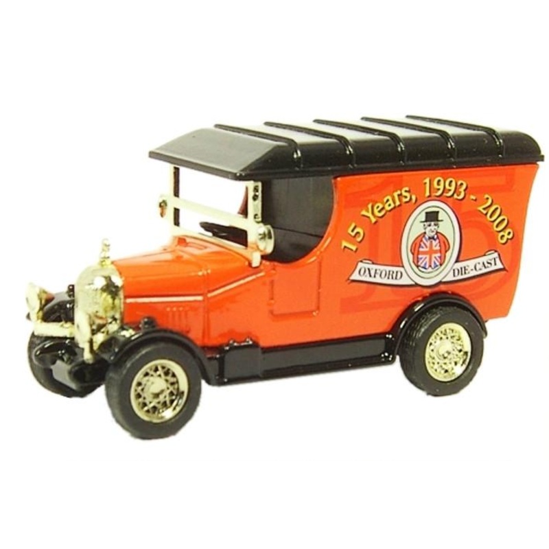 15th Anniversary Bullnose Morris - 1:76 Scale