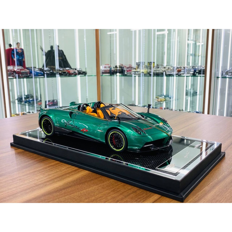 Limited Edition YY Model Pagani Huayra BC Resin Model - Green | 1/18 Scale
