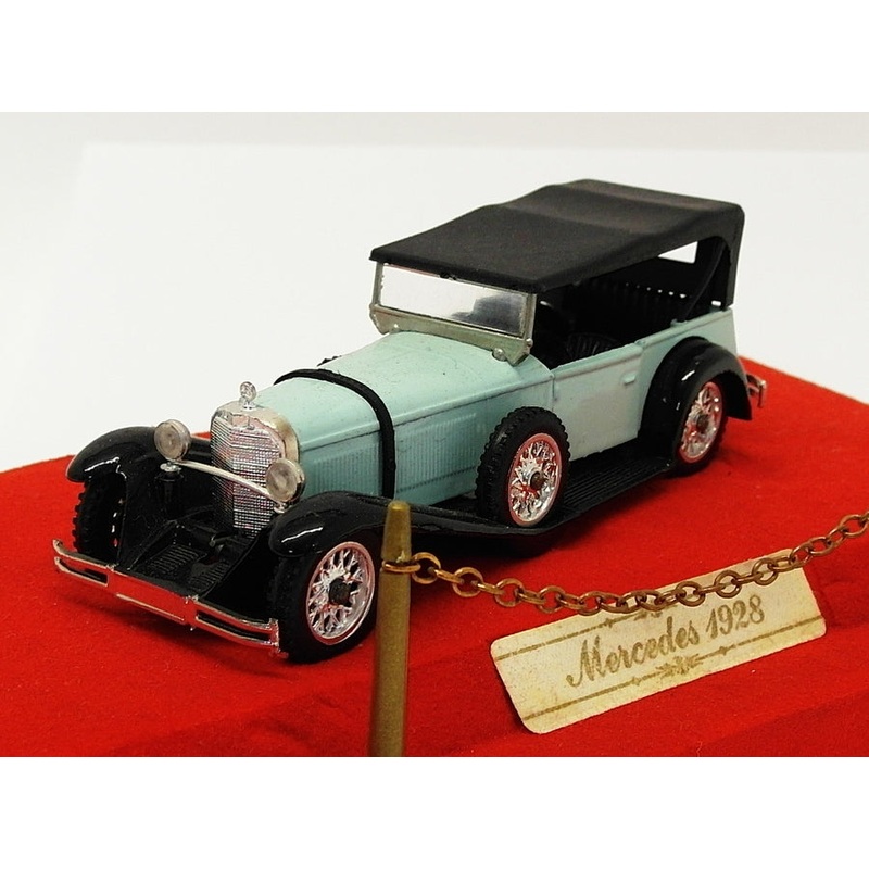 Verem 1/43 Scale Model Car 301 - 1928 Mercedes Benz - Turquois/Black