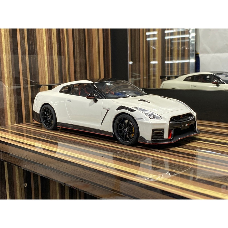 1/18 Diecast Nissan GT-R R35 Nismo White Kyosho Samurai Scale Model Car