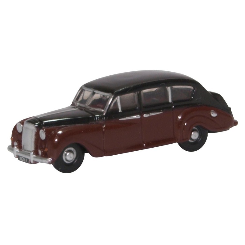 Austin Princess (late) Black/royal Claret