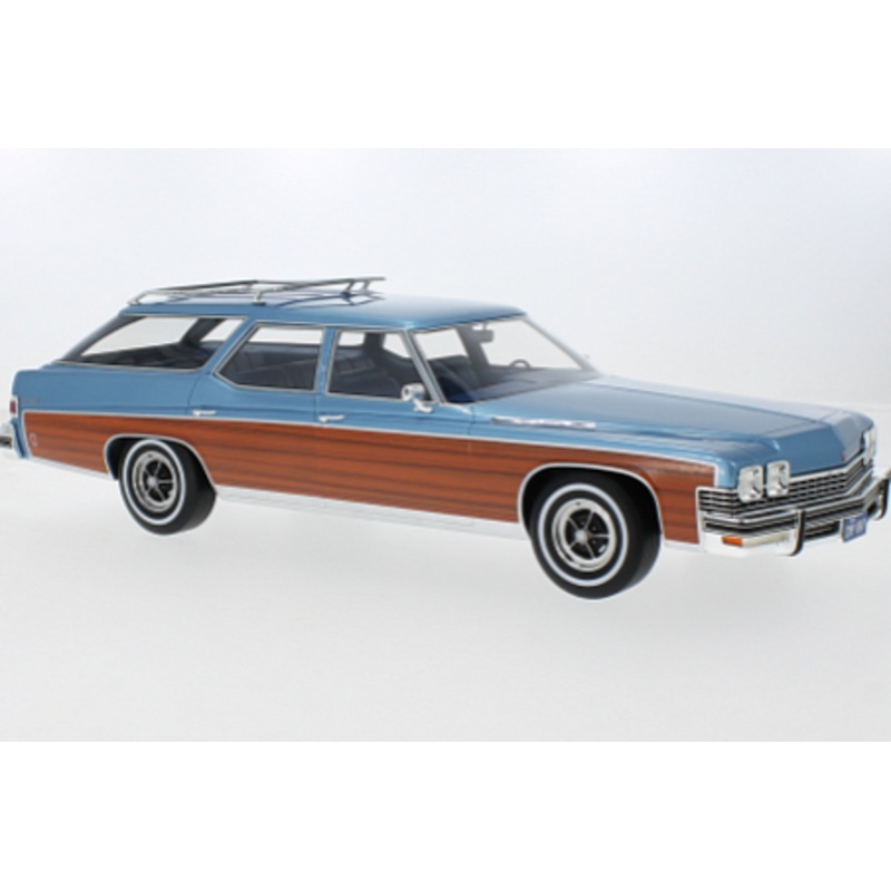 BoS-Models 1974 Buick Estate Wagon Station Wagon Blue w/ Wood Grain 1:18