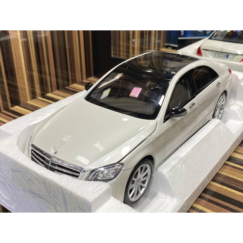 1/18 Diecast Mercedes-Benz S-Class AMG Line 2018  White Norev Scale Model Car