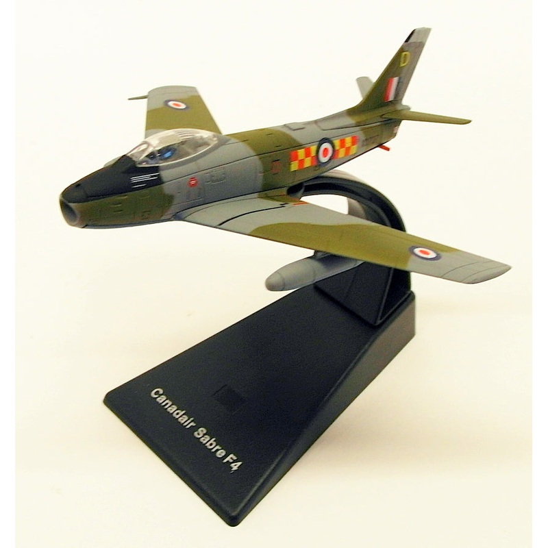 Atlas Editions 1/100 Scale Aeroplane 4 675 108 - Canadair Sabre F4