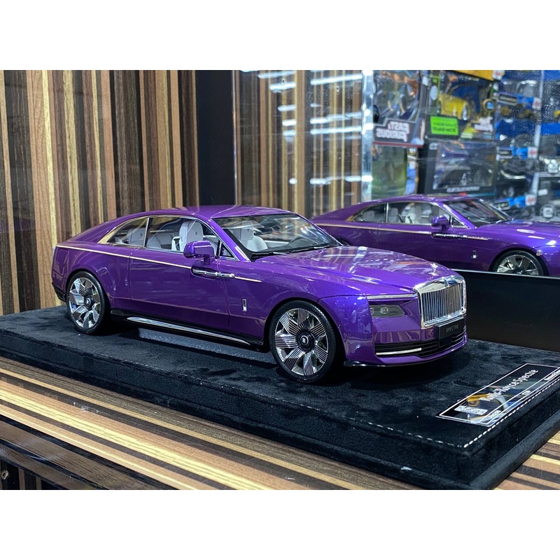1/18 Rolls-Royce Spectre  Purple Rolls-Royce Motor Cars