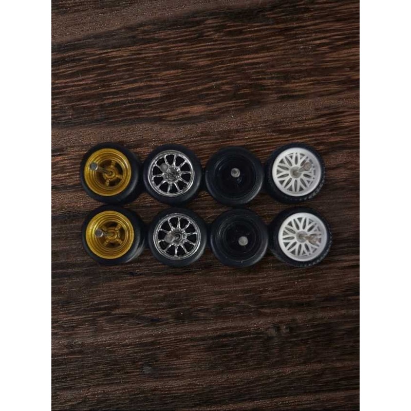 Rubber tires wheels (set 4) 1:64w-2