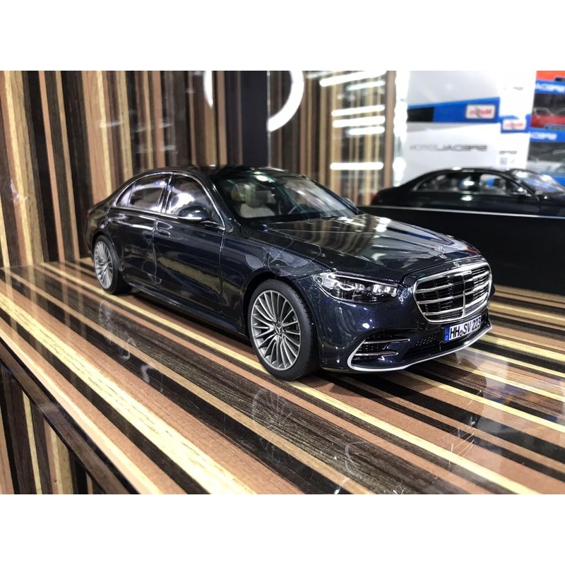1/18 Diecast Mercedes-Benz S-Class AMG Line Black Norev Scale Model Car