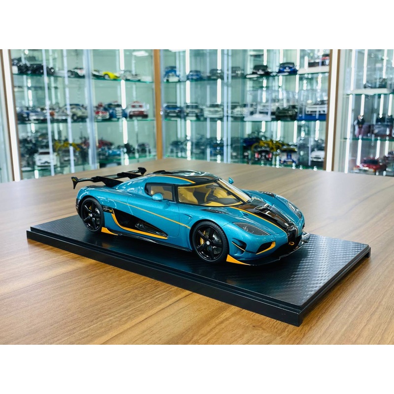 GT Spirit Koenigsegg Agera RSR - 1/18 Resin Model, Not Opening - Blue