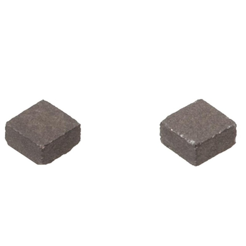 2 calibration magnets