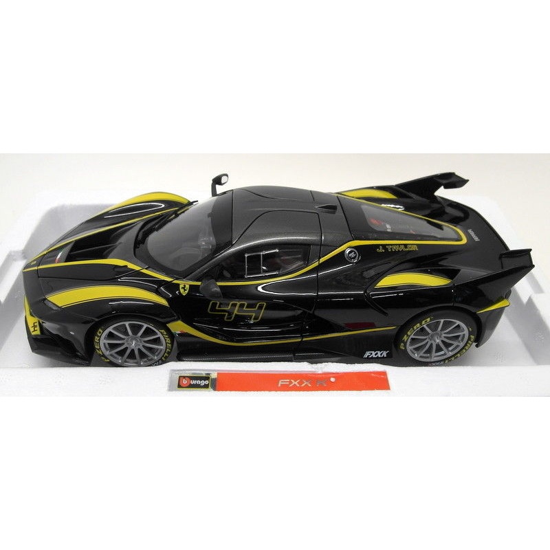 Burago 1/18 Scale Diecast - 18-16907B Ferrari FXX K Black Yellow Model Supercar