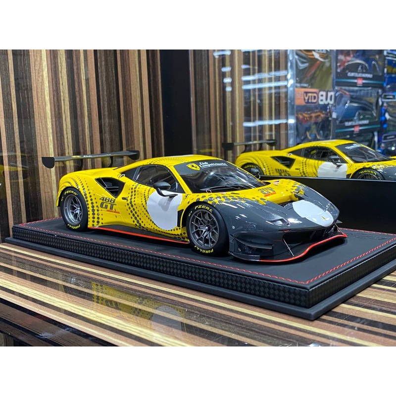 1/18 Diecast Ferrari 488 Modificata Yellow BBR Scale Model Car