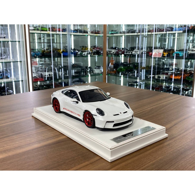 1/18 Resin Porsche 911 S/T (992) by Ivy Models in White/Red  Limited 20pcs