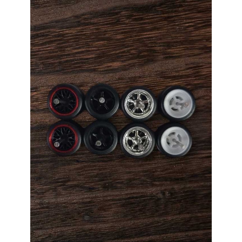 Rubber tires wheels (set 4) 1:64w-5