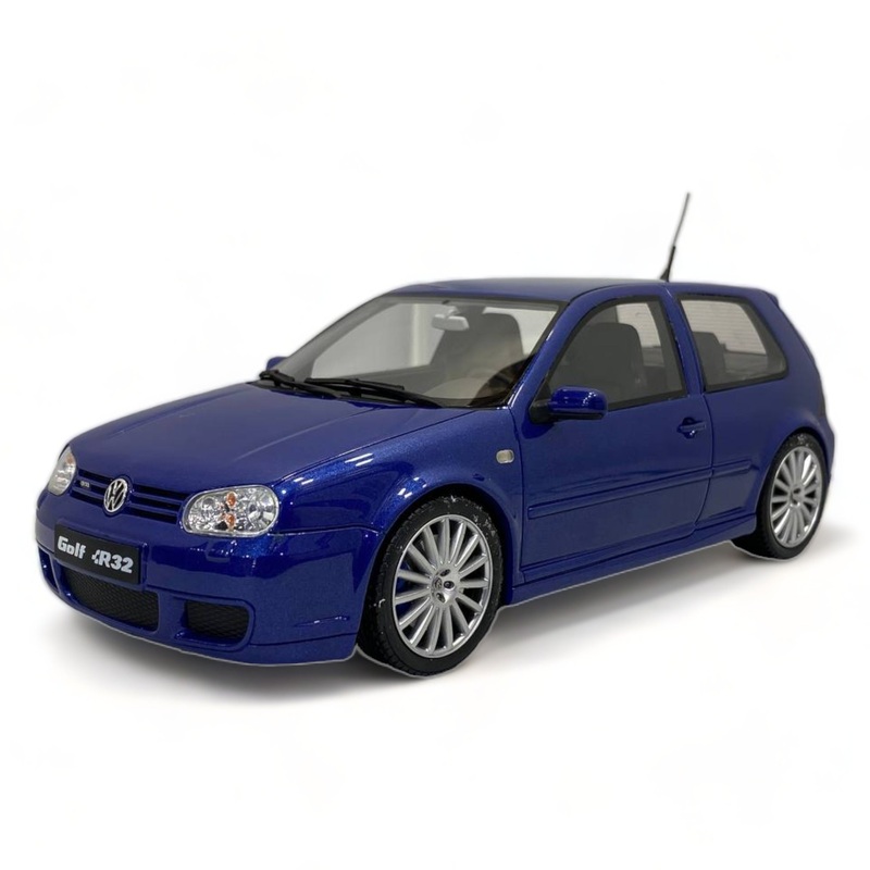 1/18 Resin OTTO Volkswagen Golf R32 - Blue Miniature Car
