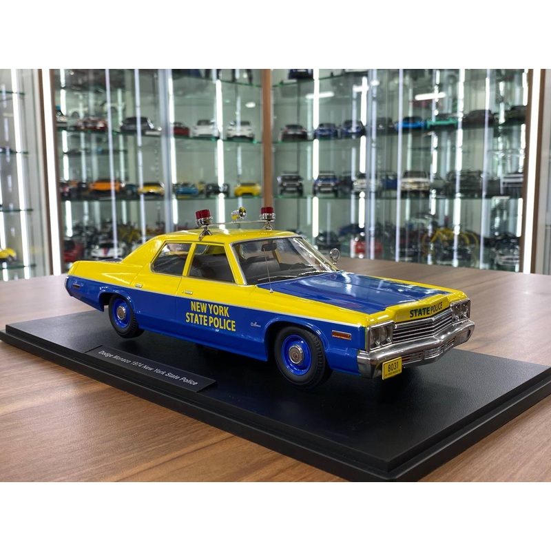 1/18 Diecast  KK Scale Dodge Monaco 1974 New York State Police