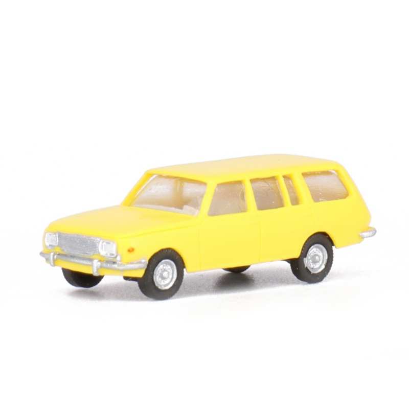 Car Wartburg Tourist 353 citrus yellow
