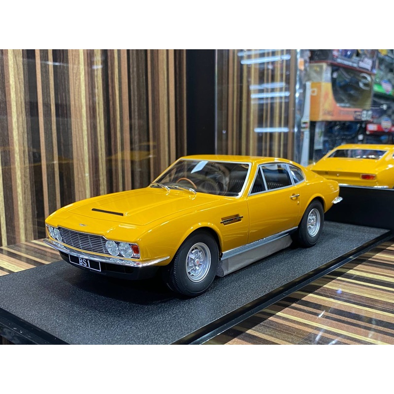 1/18 Diecast CULT ASTON MARTIN DBS YELLOW Miniature Car