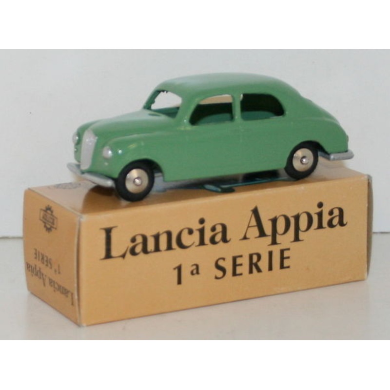SCOTTOY 1/43 SCALE - LANCIA APPIA 1a SERIE - GREEN