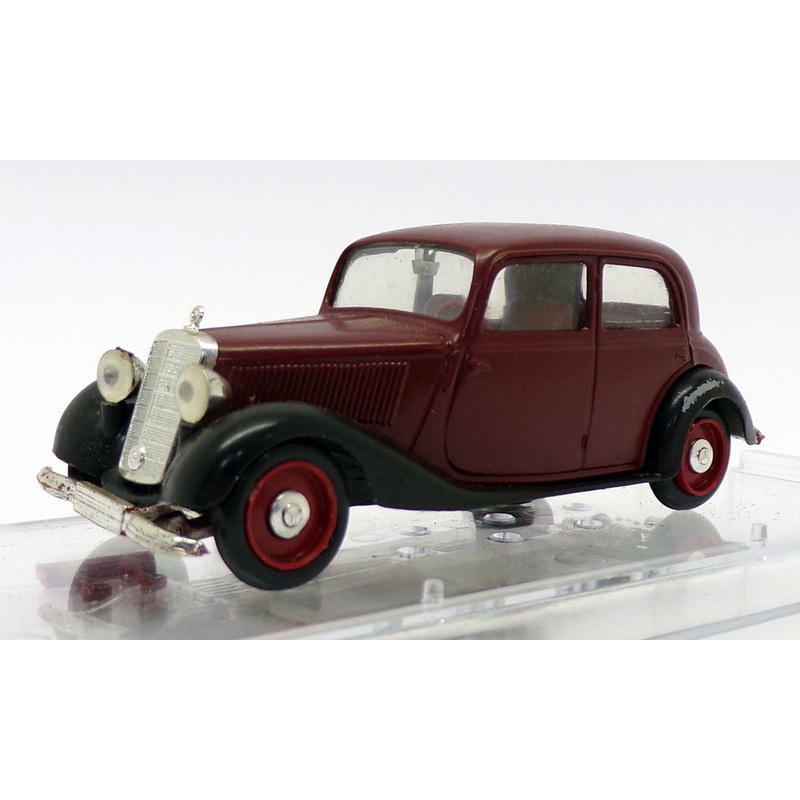 Vitesse 1/43 Scale 160 - 1939-49 Mercedes Benz 170 Berline Maroon/Black