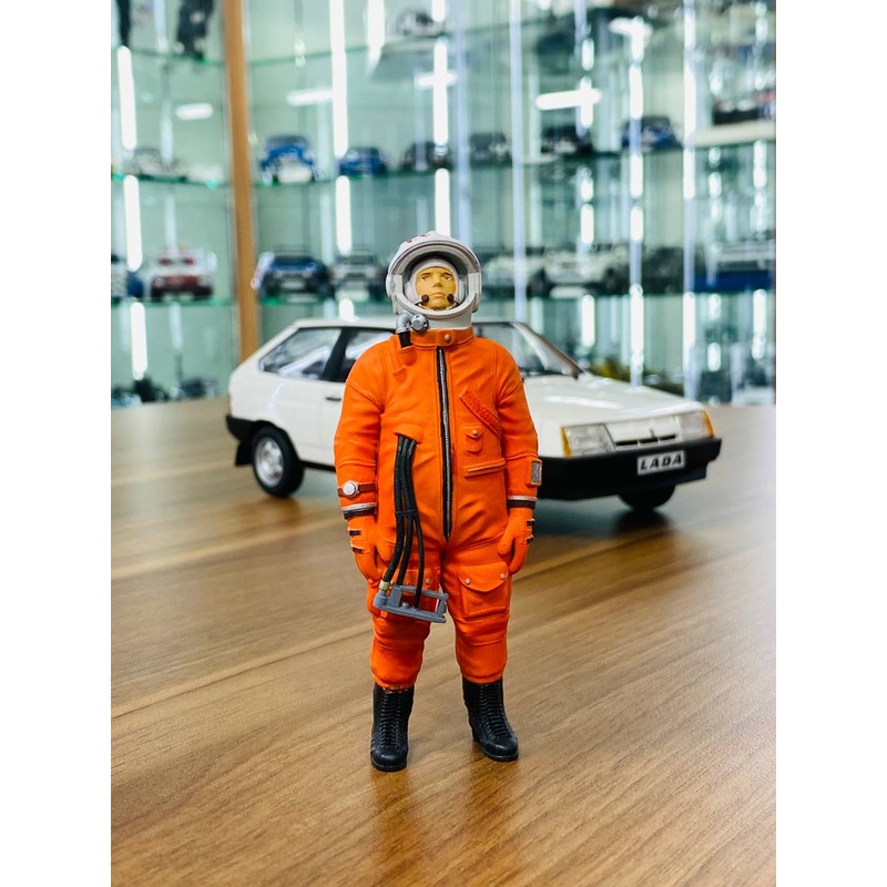 1/18 Scale Figure (Hand Made / Painted) Yuri Gagarin  Astronaut