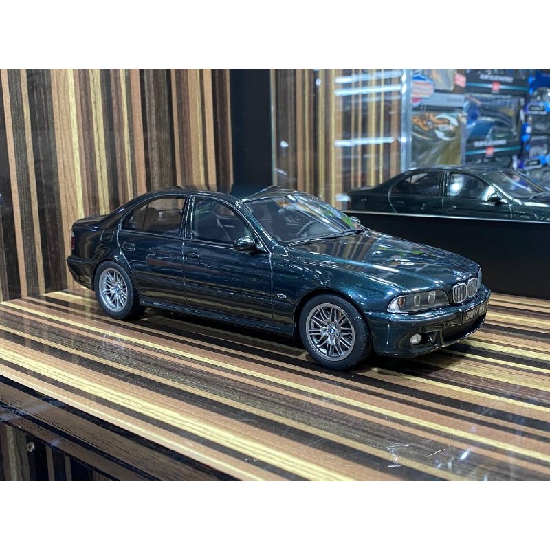 1/18 BMW M5 E39 Dark Green by Otto