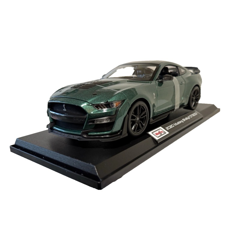 Maisto 2020 Ford Shelby GT500 Eruption Green Metallic w/ Black Roof 1:18