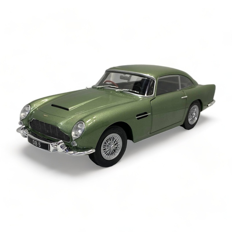 1/18 Diecast Astron Martin DB5 Green by Solido Miniature Model Car