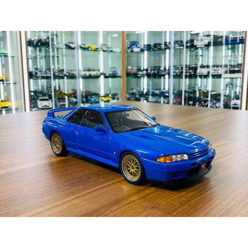 1/18 Diecast Model AutoArt Nissan Skyline GT-R R32 V-SPEC II - Blue