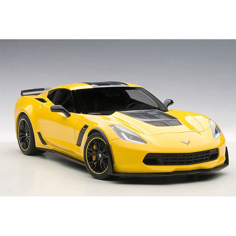 AUTOart Chevrolet Corvette C7 Z06 C7R Edition, Corvette Racing Yellow 1:18