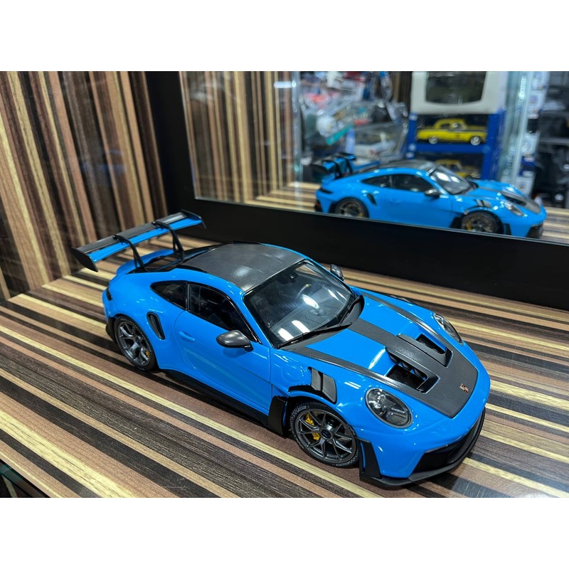 Minichamps Porsche GT3RS - 1/18 Diecast Model, Partially Opening - Blue