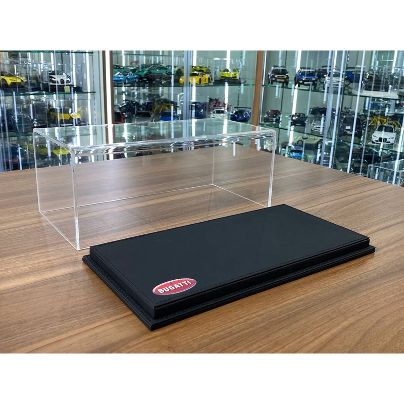 1/18 Acrylic Display Case  Black Leather Base with Bugatti Logo Print