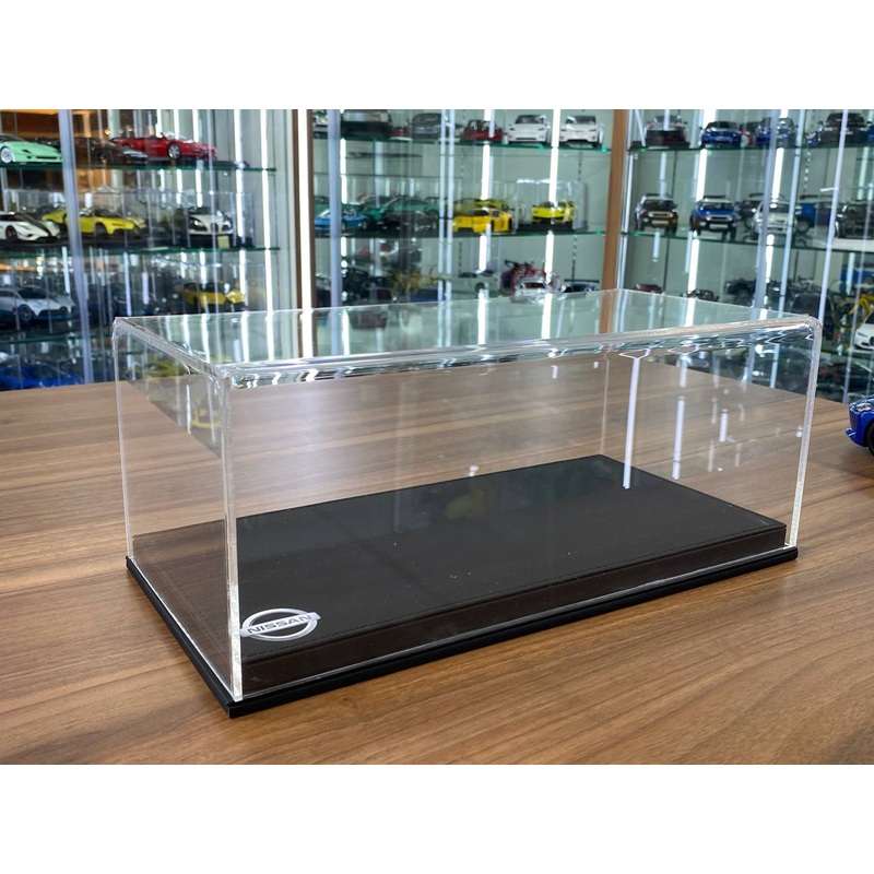 1/18 Acrylic Display Case  Black Leather Base with Nissan Logo Print