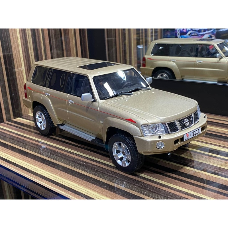 1/18 Diecast Nissan Patrol Safari Y61 custom Beige IVY Models Scale Model Car