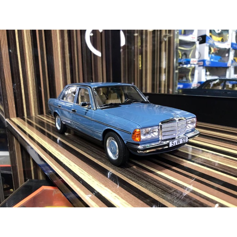 1/18 Diecast Mercedes-Benz 200 W123 Blue Norev Scale Model car