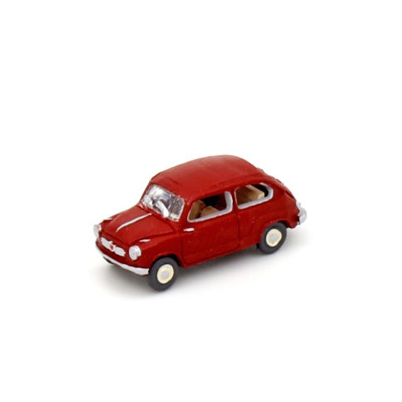 Finished model car Fiat 600 red