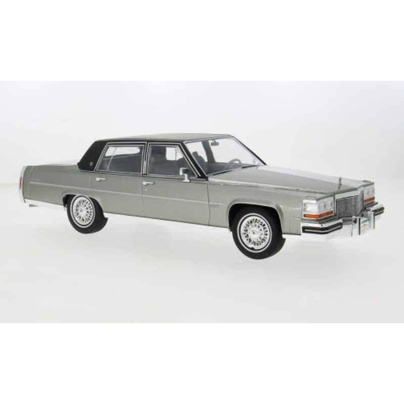 MCG 1982 Cadillac Fleetwood Brougham Grey Metallic 1:18