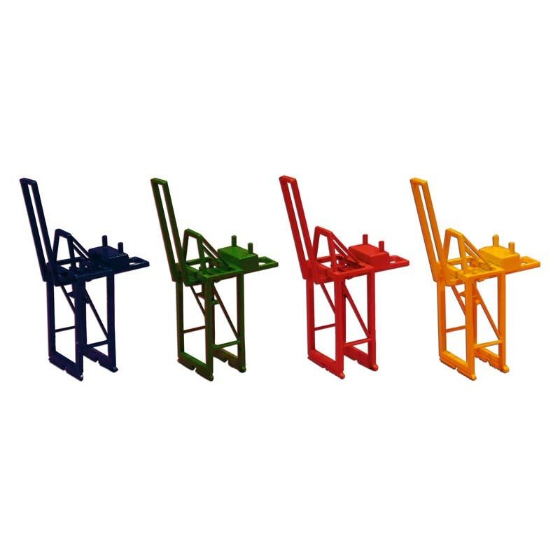 TRIANG Panamax Cont Crane - Jib Up -4 - 1:1200 Scale