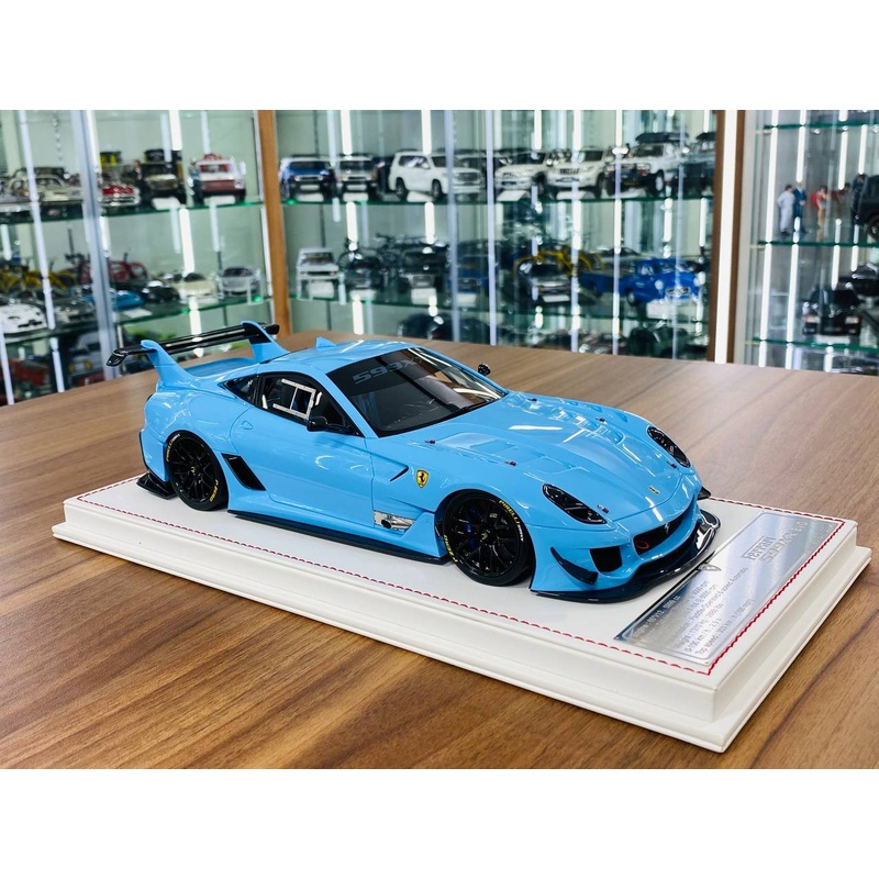 1/18 Resin Model Davis & Giovanni Ferrari 599XX EVO Baby Blue