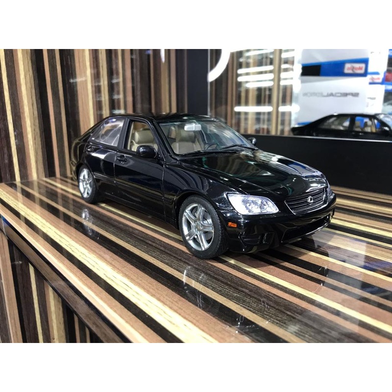 1/18 Diecast Lexus IS300 Black AUTOart Scale Model Car