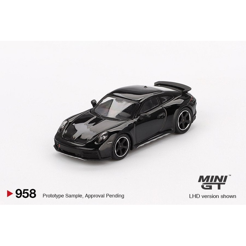 [ETA:  Sep 2025 ] Mini GT 1/64 Porsche 911 Dakar Black
