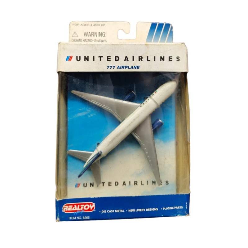 EXCLUSIVE Realtoy United Airline 777Airplane 2011 card