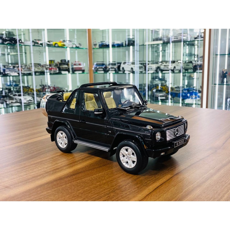 Otto Mercedes-Benz G500 Convertible - 1/18 Resin Model, Black