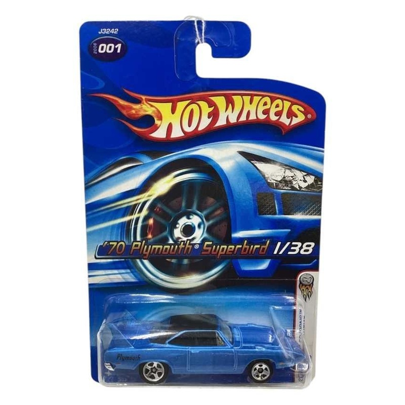 Exclusive Hotwheels '70 Plymouth superbird