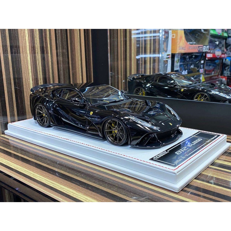 1/18 Davis & Giovanni Ferrari 812 N-Largo Novitec - Black Model Car