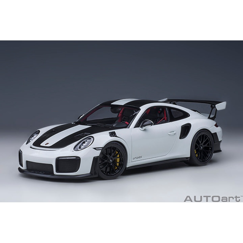 AUTOart Porsche 911 991.2 GT2 RS w/ Weissach Pkg White 1:18