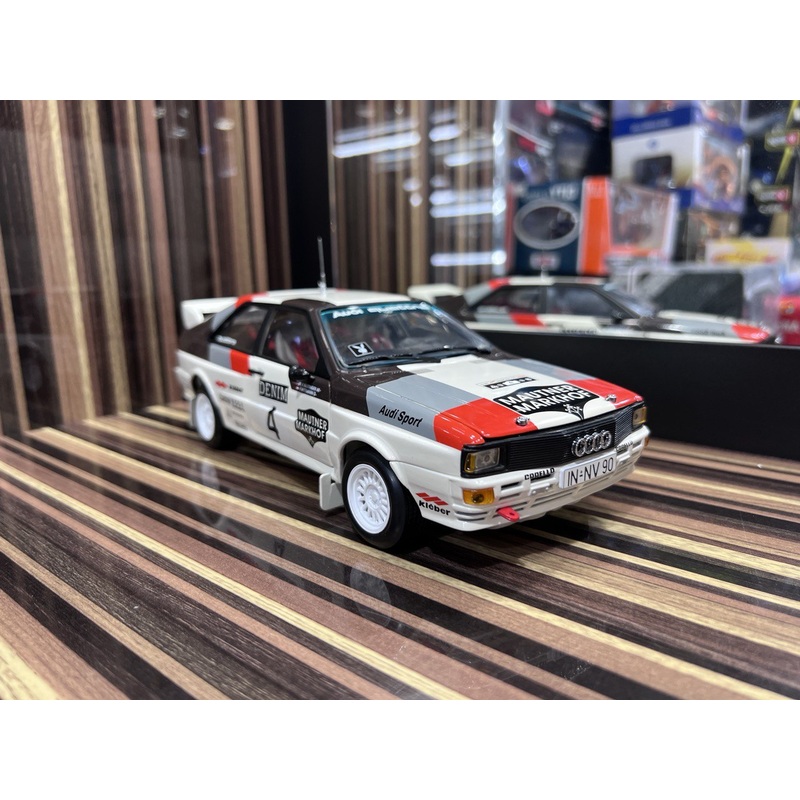1/18 Audi Quattro Coupe 1981 Janner Rallye Sun Star White