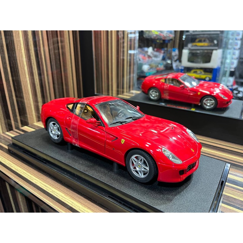 1/18 Diecast Model Ferrari 599 GTB Fiorano, Hotwheels Elite - Red