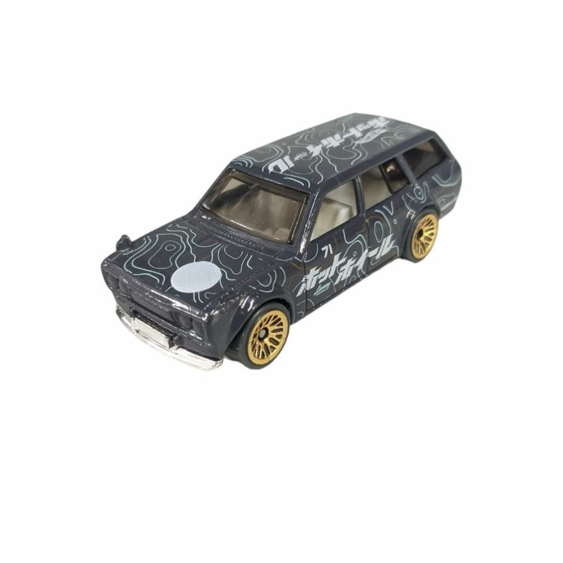 Hotwheels 71 Datsun wagon