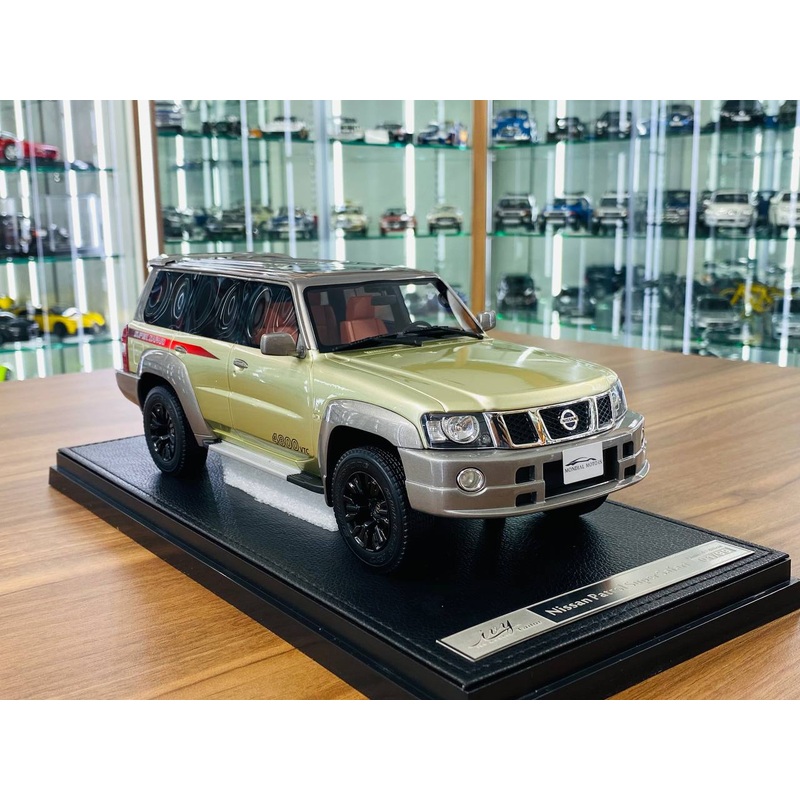 1/18 Diecast Nissan Patrol Super Safari Gold by IVY Models [ Special Number 01/99 ]