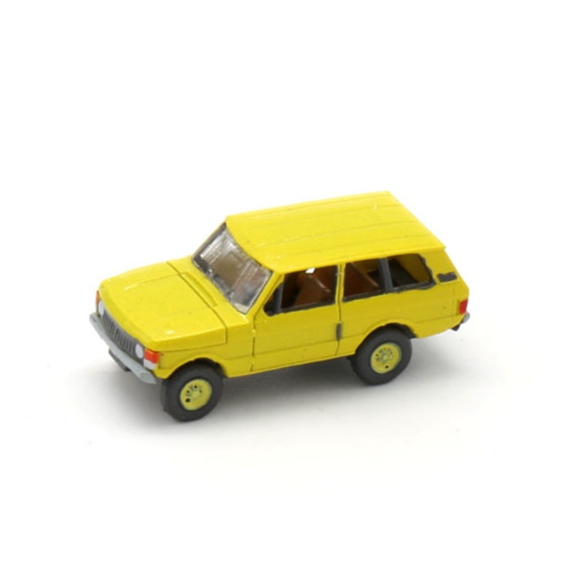 Finished model Range Rover yellow